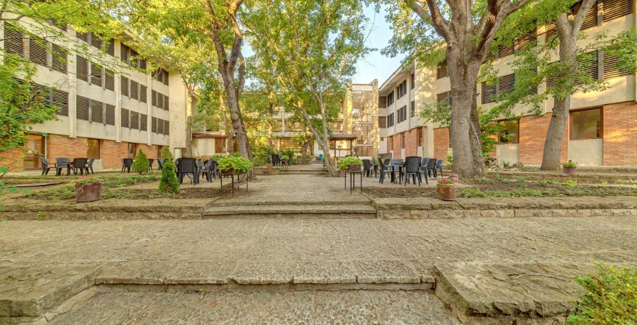Hotel Preslav Golden Sands Exterior photo