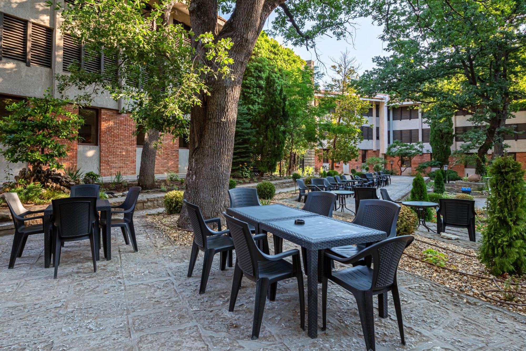 Hotel Preslav Golden Sands Exterior photo
